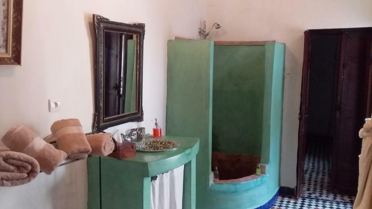 Riad Boujloud Fes Exterior photo